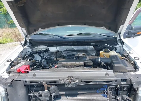 2013 Ford F150 Super Cab из США, поврежденный, VIN 1FTFX1EF4DFC32886